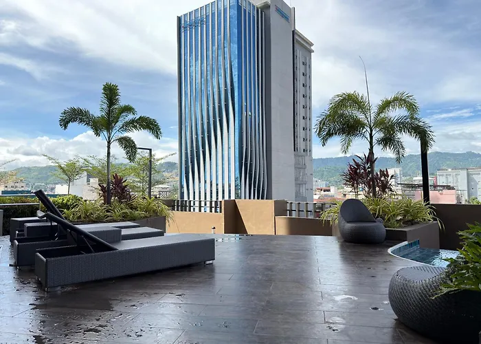 Comfy With Sea & Views At The Heart Of 4*